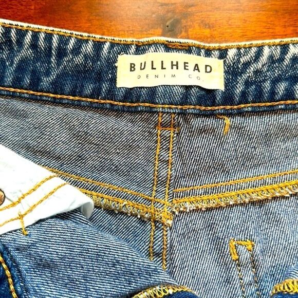 Bullhead shorts  - Picture 7 of 9